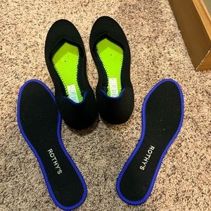 Rothy’s rounded toe black flats